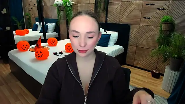 TrueReincarnation online show from 11/04/25, 10:47