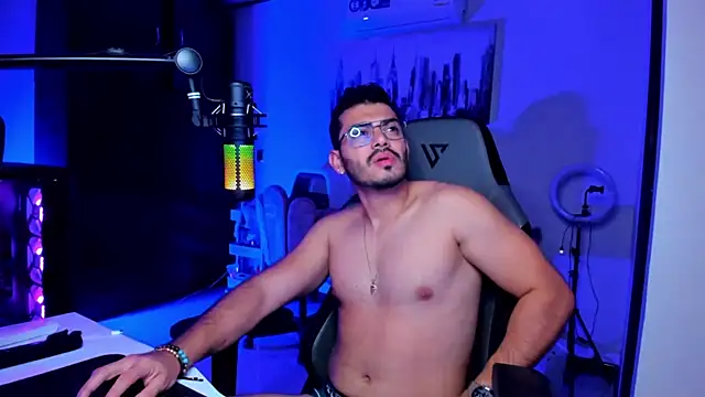 BrunoD31 online show from 01/19/26, 04:27