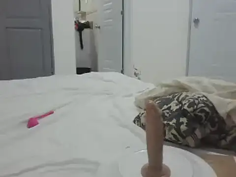 Snapshot of adele-33 chatting on 03/07/25, 01:20 adele-33 online show from 03/07/25, 01:20