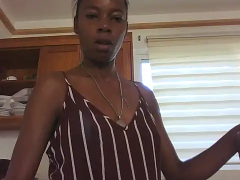 Snapshot of adele-33 chatting on 11/09/25, 05:55 adele-33 online show from 11/09/25, 05:55