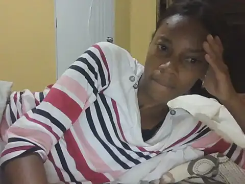 Snapshot of adele-33 chatting on 02/05/26, 12:15 adele-33 online show from 02/05/26, 12:15