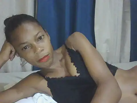 Snapshot of adele-33 chatting on 02/24/26, 02:31 adele-33 online show from 02/24/26, 02:31