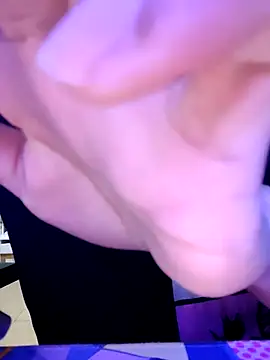 Snapshot of incubo-succubus chatting on 03/16/25, 04:20 incubo-succubus online show from 03/16/25, 04:20