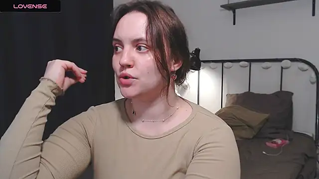 Snapshot of Lella_Ryann_ chatting on 06/07/26, 09:18 Lella Ryann online show from 06/07/26, 09:18