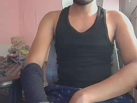 KissesBoyAD online show from 11/16/25, 06:35