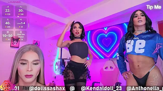 Snapshot of hotexoticbrunettes_24cm chatting on 11/08/25, 09:31 hotexoticbrunettes 24cm online show from 11/08/25, 09:31