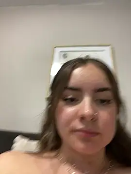 imlindapink online show from 01/24/25, 07:18