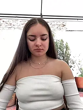 imlindapink online show from 01/25/25, 03:52