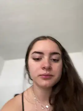 imlindapink online show from 02/19/25, 04:33