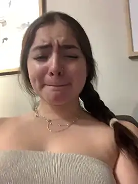 imlindapink online show from 02/24/25, 04:15