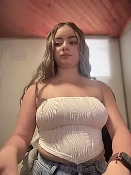 imlindapink online show from 10/24/25, 05:31