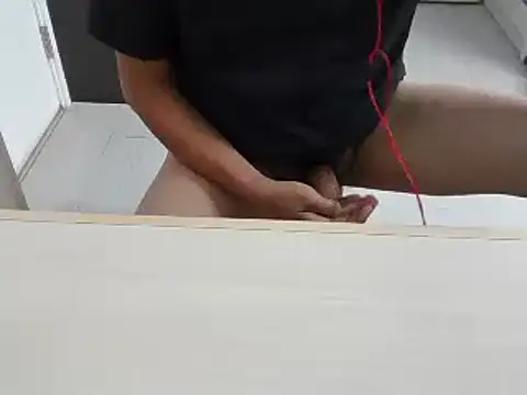 XiaoGuoGuo284512 online show from 12/21/24, 04:41