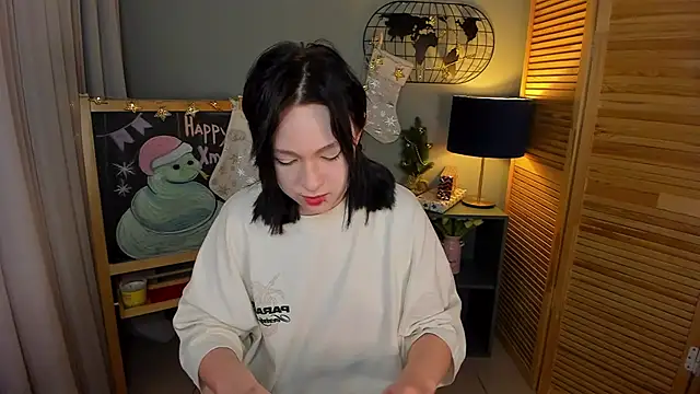 fiamoory online show from 01/04/25, 08:28