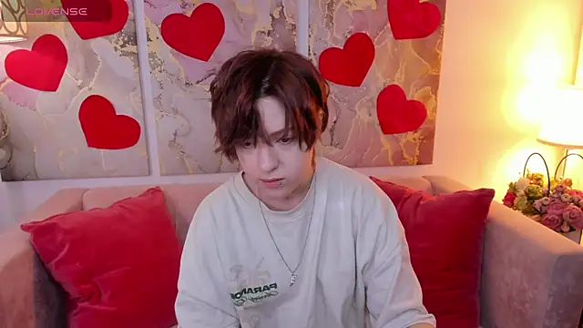 fiamoory online show from 02/18/25, 01:21