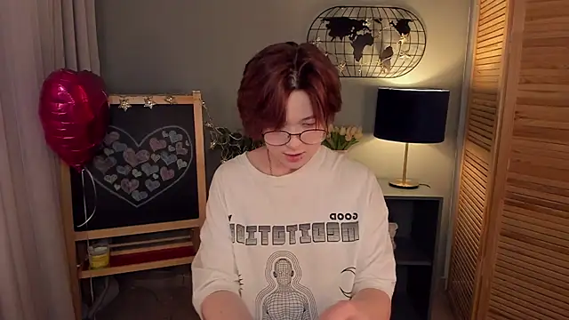 fiamoory online show from 02/19/25, 04:34