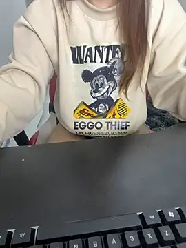 Snapshot of Hotqueensex chatting on 02/09/25, 07:38 Hotqueensex online show from 02/09/25, 07:38