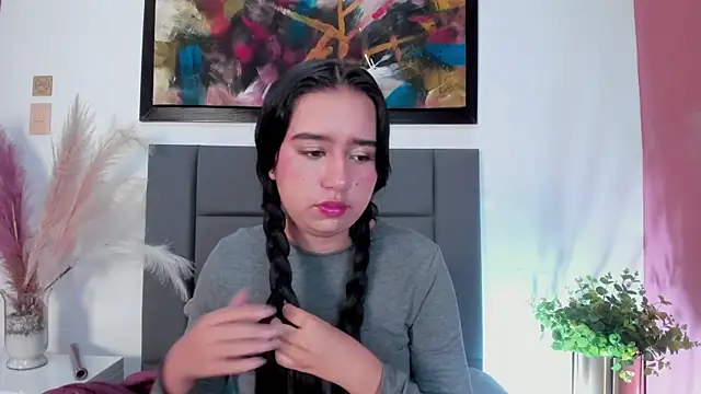 LaraGoldd online show from 01/15/26, 12:37