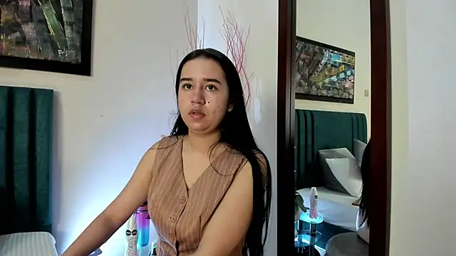 LaraGoldd online show from 02/04/26, 12:49