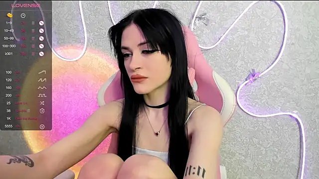 Molly Crystall online show from 06/03/26, 03:31