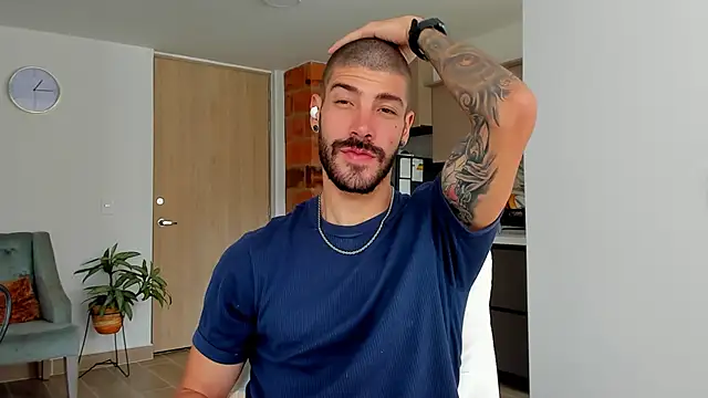 Guyinthemountain online show from 01/12/25, 03:46