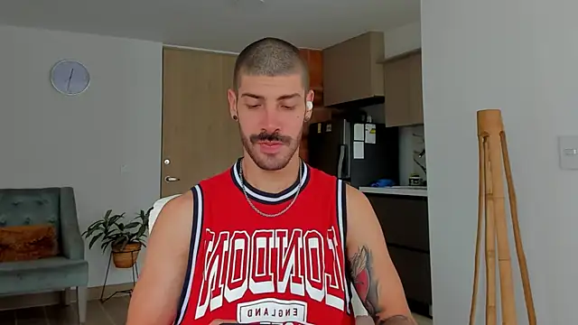 Guyinthemountain online show from 01/29/25, 04:30