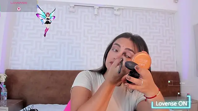 anany   online show from 10/16/25, 12:28