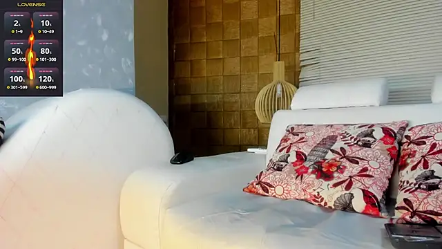 TOWERS21  online show from 02/12/25, 07:56