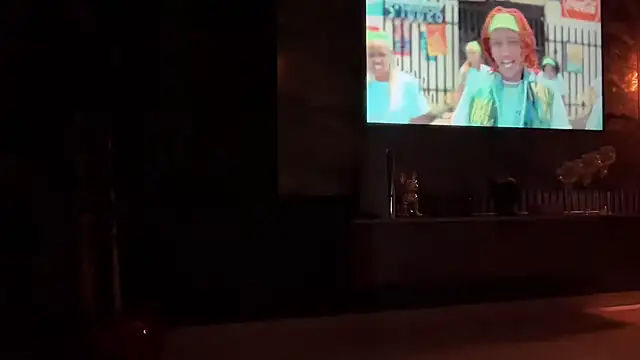 leaxoxo online show from 01/04/25, 11:06