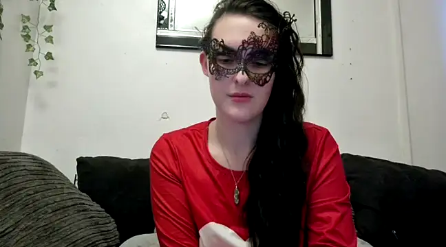 LexiSnowUK online show from 01/05/25, 02:41