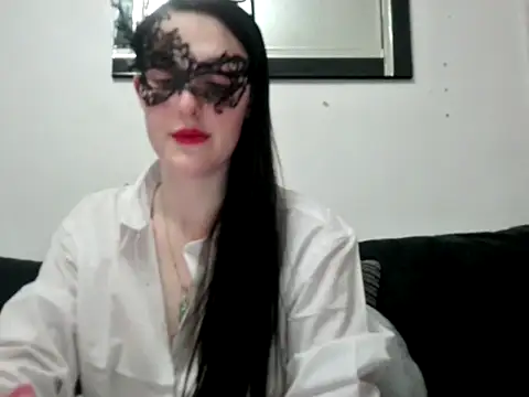 LexiSnowUK online show from 03/12/25, 08:20