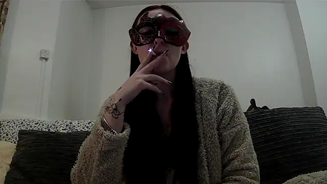 LexiSnowUK online show from 03/26/26, 09:42