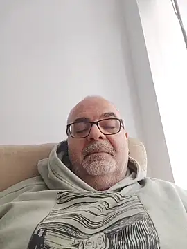 Satiro Sevilla online show from 02/18/26, 10:33