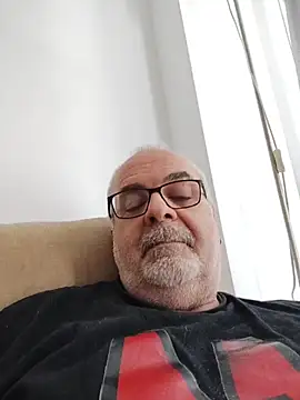 Snapshot of Satiro_Sevilla chatting on 04/27/26, 11:08 Satiro Sevilla online show from 04/27/26, 11:08