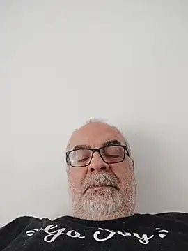 Snapshot of Satiro_Sevilla chatting on 05/02/26, 11:26 Satiro Sevilla online show from 05/02/26, 11:26
