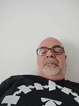 Snapshot of Satiro_Sevilla chatting on 05/10/26, 06:13 Satiro Sevilla online show from 05/10/26, 06:13