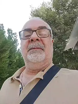 Snapshot of Satiro_Sevilla chatting on 05/22/26, 08:21 Satiro Sevilla online show from 05/22/26, 08:21