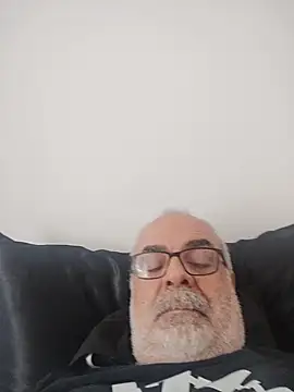 Snapshot of Satiro_Sevilla chatting on 05/30/26, 11:18 Satiro Sevilla online show from 05/30/26, 11:18