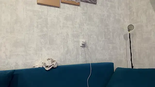 norakisses online show from 12/29/24, 12:55