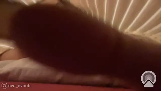 norakisses online show from 01/26/25, 07:31