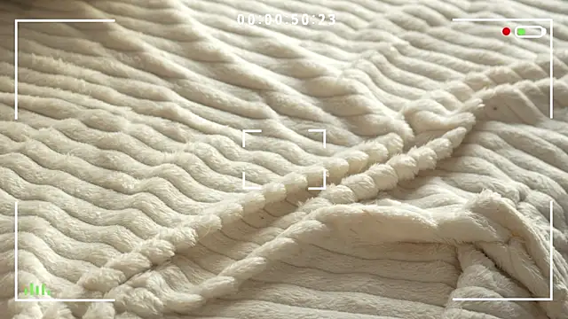 norakisses online show from 03/08/25, 11:48