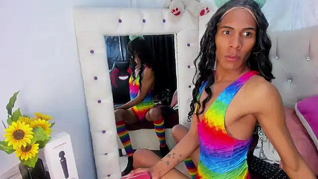 Strella ferrera online show from 02/26/25, 03:53