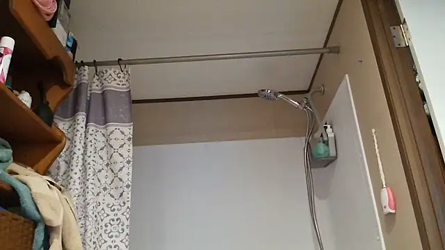 mellowcat1904 online show from 05/01/26, 05:17