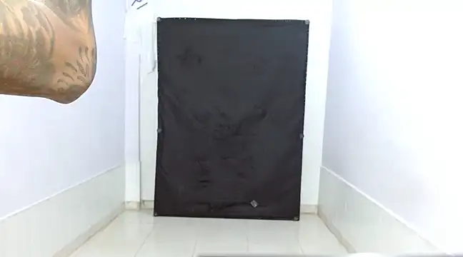 latino hotxxx online show from 01/26/25, 04:30