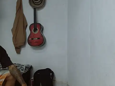 latino hotxxx online show from 03/16/25, 04:34