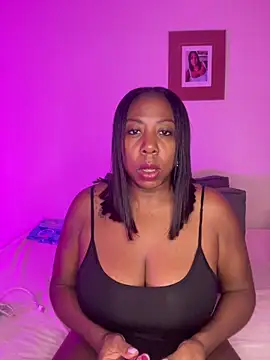 IsabellaaSmith online show from 06/04/26, 01:33