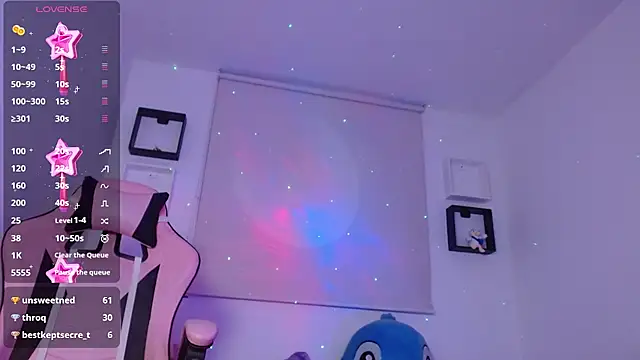 Snapshot of evie_cloud chatting on 12/19/24, 06:56 evie cloud online show from 12/19/24, 06:56