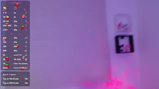 Snapshot of evie_cloud chatting on 02/14/25, 04:04 evie cloud online show from 02/14/25, 04:04