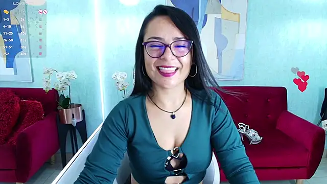 Tiara rr online show from 02/26/25, 10:42