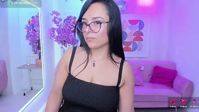 Tiara rr online show from 09/22/25, 07:27