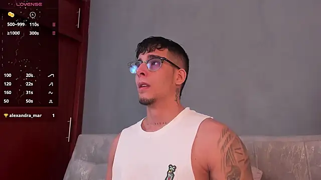 iamcamiloo  online show from 01/15/25, 09:45